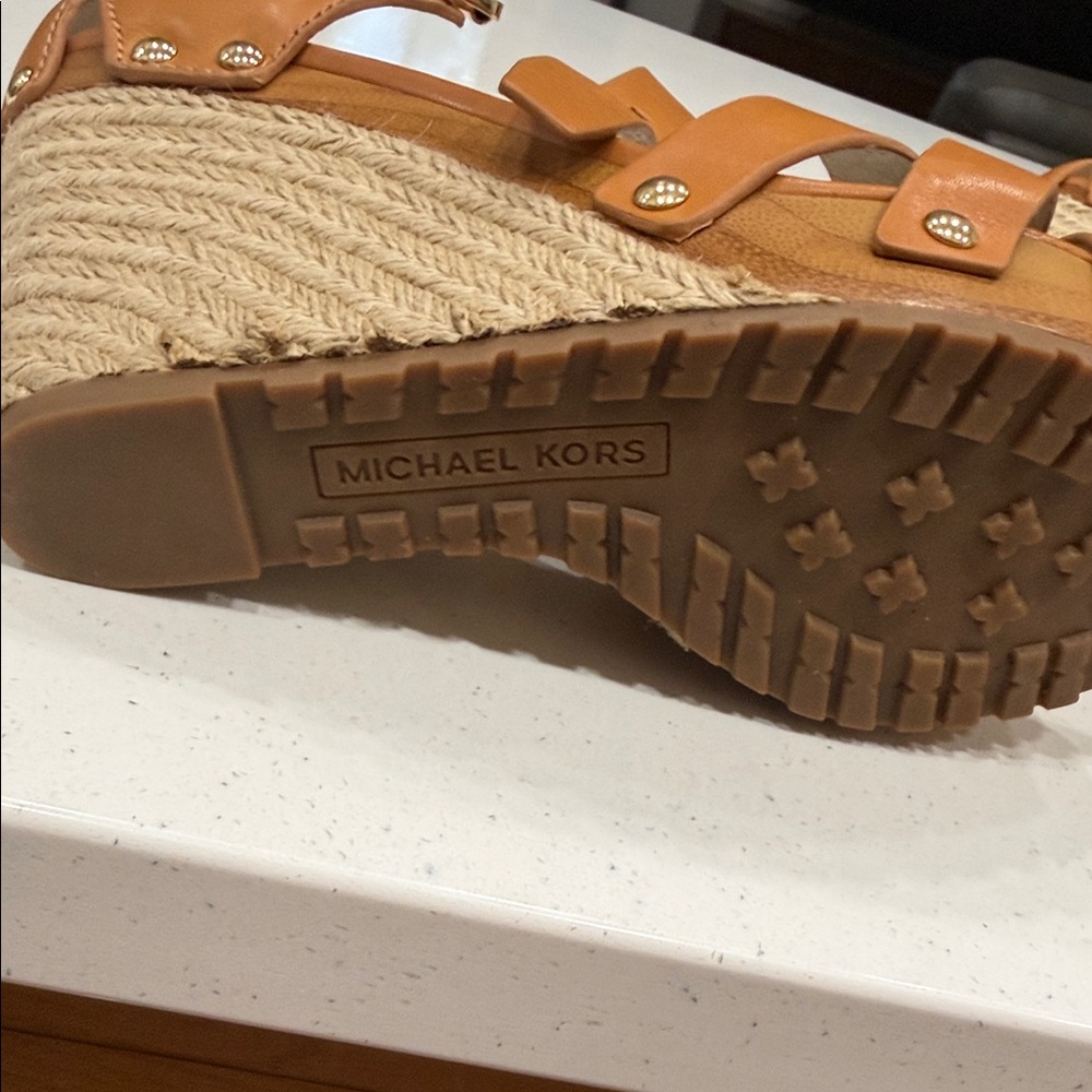 Michael Kors Jetset6 Tan Leather Wedge Sandals with Braided Front - Picture 7 of 8